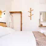 Onar Syros - Rustic Πανσιόν 3*