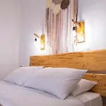 Onar Syros - Rustic Πανσιόν