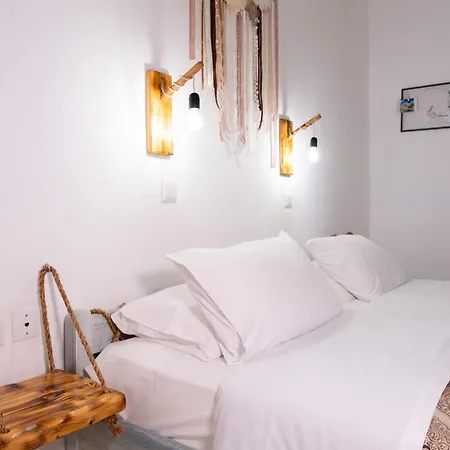 Πανσιόν Onar Syros - Rustic 3*