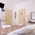 Onar Syros - Rustic 3* Ermupoli