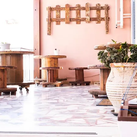 Onar Syros - Rustic 3* Ermoupoli