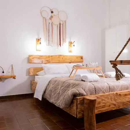 Onar Syros - Rustic Pensionat