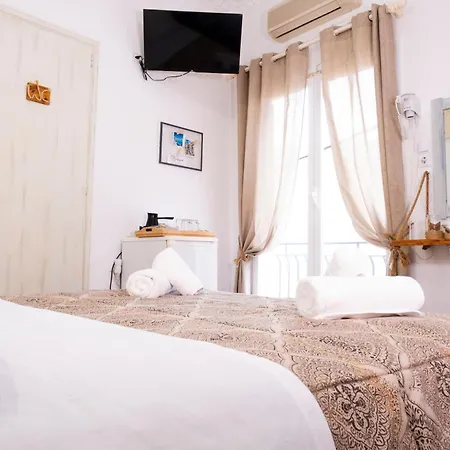 Onar Syros - Rustic Gæstehus 3*