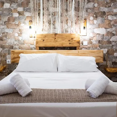 Onar Syros - Rustic 3*