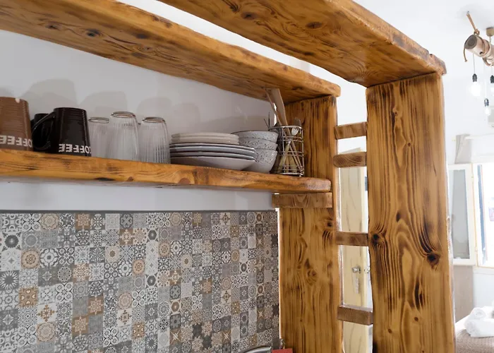 Onar Syros - Rustic 3* Ermoupoli