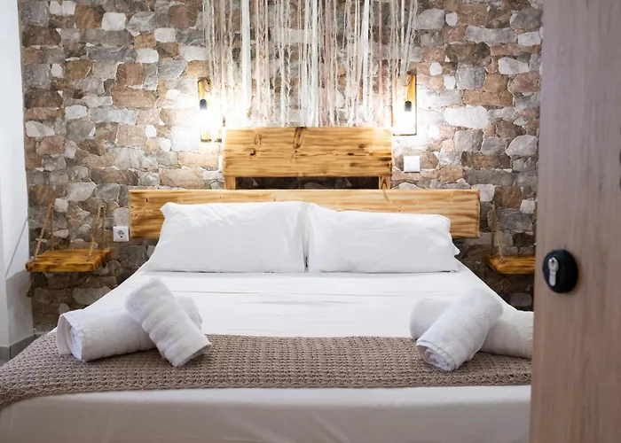 Onar Syros - Rustic 3*